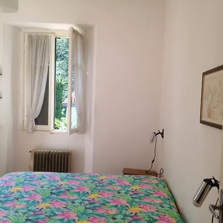 Riva Bianca Beach * Lierna